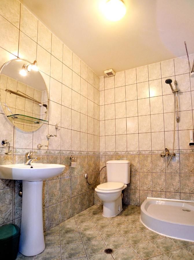 Отель Hotel Cascade Плевен-14